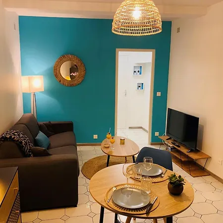 Climatise A 2 Pas Du Port De - Confort, Ideal Pour Ou Cure - Fr-1-604-42 Apartmán *